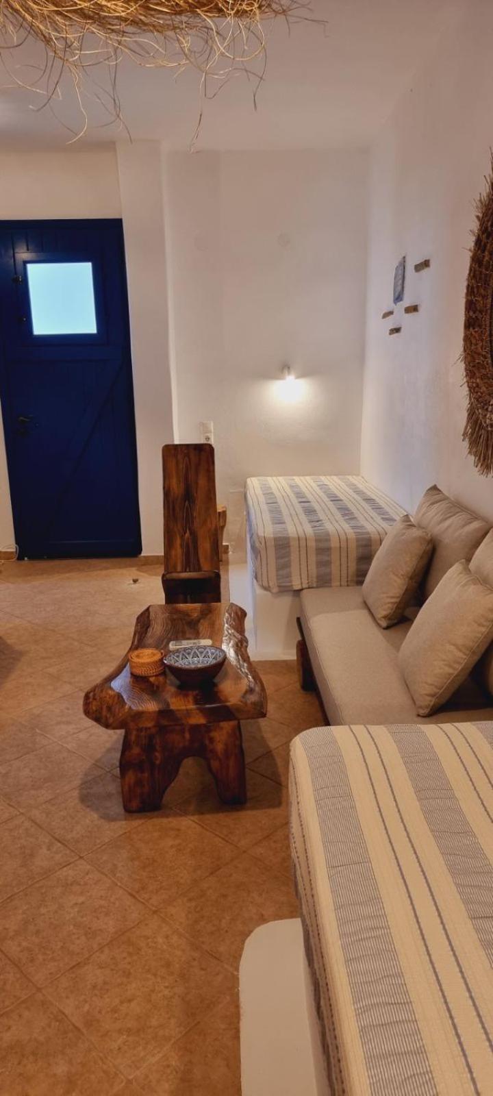 Syros Apartments Suites Chryssonisos 金尼昂 外观 照片