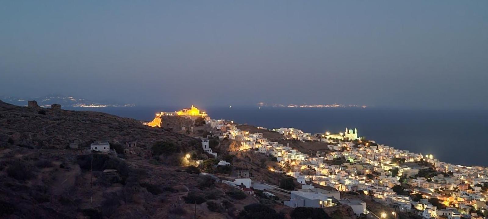 Syros Apartments Suites Chryssonisos 金尼昂 外观 照片